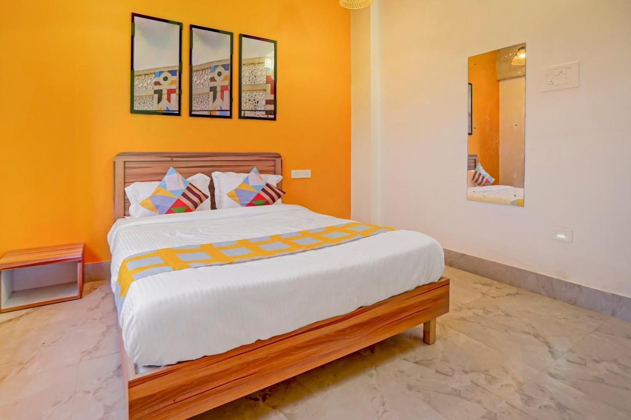 Oyo 79233 Hotel Hive Stays Kochi Exteriör bild